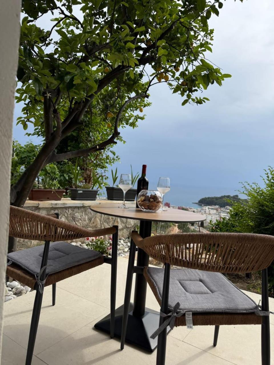 Escape Rooms Himare Exterior foto